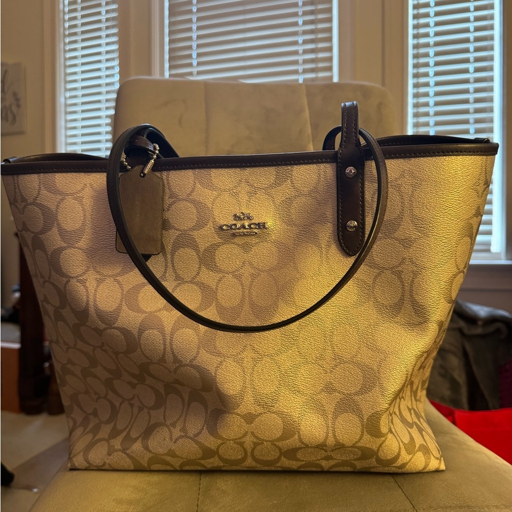 Coach Cream and Black Signature Tote Bag